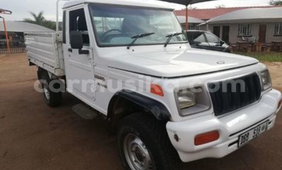 Acheter Occasion Voiture Mahindra Bolero Blanc à Beitbridge, Matabeleland South Acheter Occasion Voiture Mahindra Bolero Blanc à Beitbridge, Matabeleland South