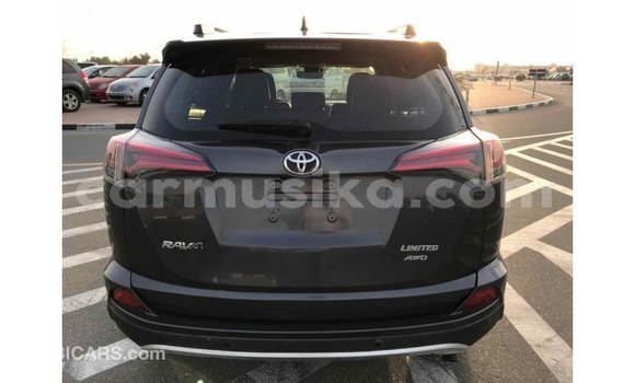 Acheter Import Utilitaire Toyota HiAce Noir à Import - Dubai, Harare Acheter Import Utilitaire Toyota HiAce Noir à Import - Dubai, Harare