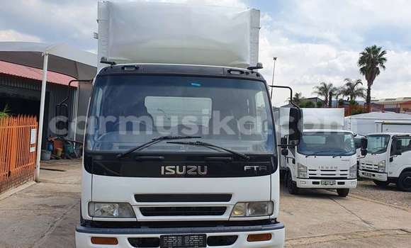 Acheter Occasion Utilitaire Isuzu FTR 850 Blanc à Beitbridge, Matabeleland South Acheter Occasion Utilitaire Isuzu FTR 850 Blanc à Beitbridge, Matabeleland South