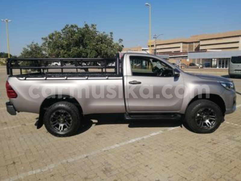 Big with watermark toyota hilux matabeleland south beitbridge 22298