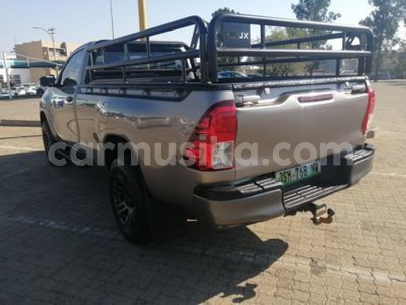 Big with watermark toyota hilux matabeleland south beitbridge 22298