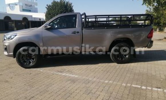 Acheter Occasion Voiture Toyota Hilux Autre à Beitbridge, Matabeleland South Acheter Occasion Voiture Toyota Hilux Autre à Beitbridge, Matabeleland South