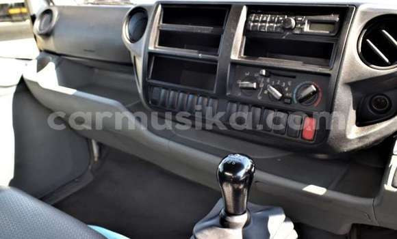 Acheter Occasion Voiture Haima 3 Blanc à Beitbridge, Matabeleland South Acheter Occasion Voiture Haima 3 Blanc à Beitbridge, Matabeleland South