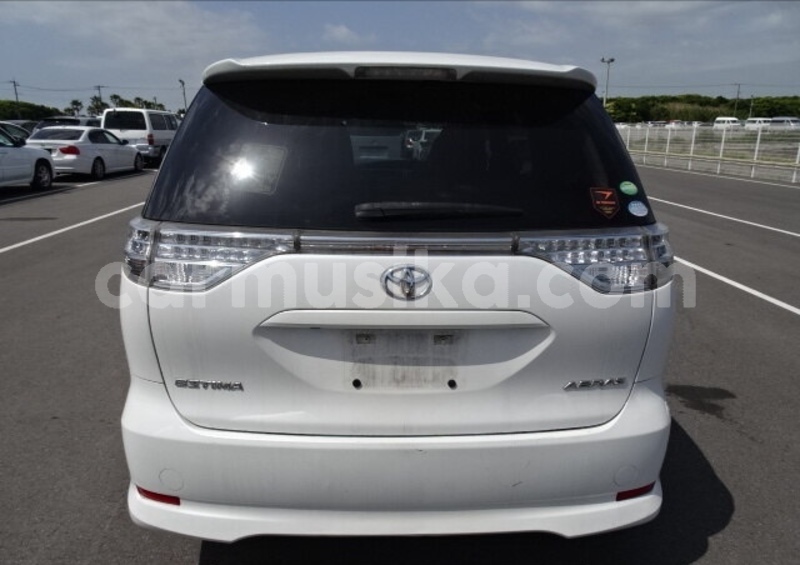 Big with watermark toyota estima matabeleland south beitbridge 22301