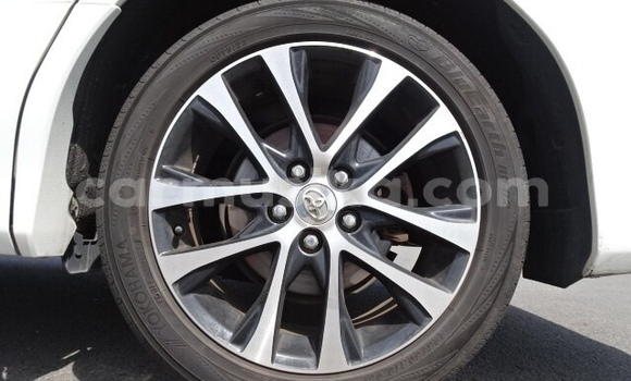 Acheter Occasion Voiture Toyota Estima Blanc à Beitbridge, Matabeleland South Acheter Occasion Voiture Toyota Estima Blanc à Beitbridge, Matabeleland South