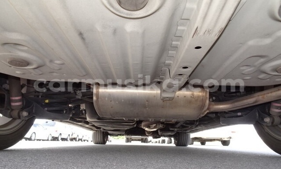 Acheter Occasion Voiture Toyota Estima Blanc à Beitbridge, Matabeleland South Acheter Occasion Voiture Toyota Estima Blanc à Beitbridge, Matabeleland South