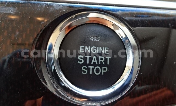 Acheter Occasion Voiture Toyota Estima Blanc à Beitbridge, Matabeleland South Acheter Occasion Voiture Toyota Estima Blanc à Beitbridge, Matabeleland South