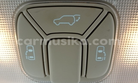 Acheter Occasion Voiture Toyota Estima Blanc à Beitbridge, Matabeleland South Acheter Occasion Voiture Toyota Estima Blanc à Beitbridge, Matabeleland South