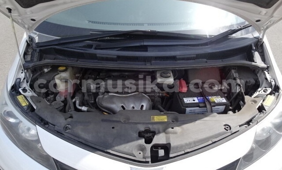 Acheter Occasion Voiture Toyota Estima Blanc à Beitbridge, Matabeleland South Acheter Occasion Voiture Toyota Estima Blanc à Beitbridge, Matabeleland South