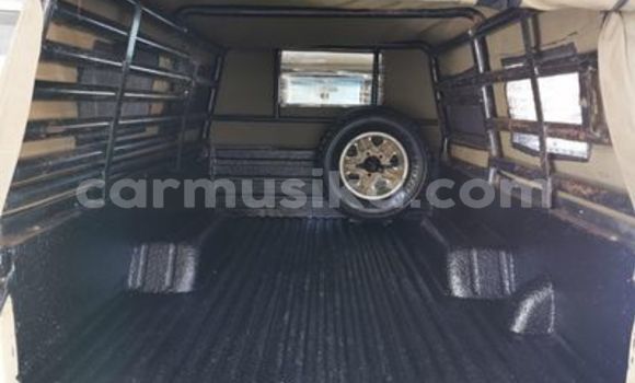 Acheter Occasion Voiture Toyota Land Cruiser Autre à Beitbridge, Matabeleland South Acheter Occasion Voiture Toyota Land Cruiser Autre à Beitbridge, Matabeleland South