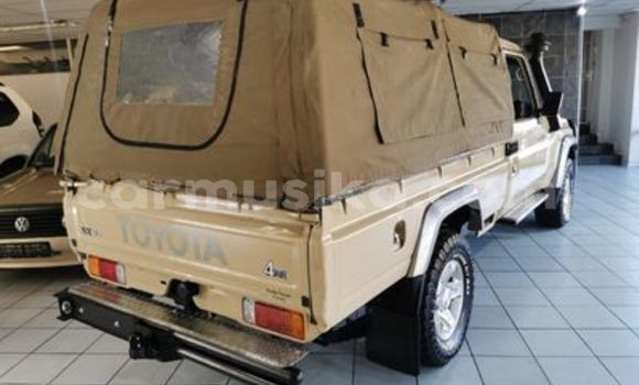 Acheter Occasion Voiture Toyota Land Cruiser Autre à Beitbridge, Matabeleland South Acheter Occasion Voiture Toyota Land Cruiser Autre à Beitbridge, Matabeleland South