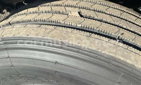 Acheter Occasion Voiture Nissan Urvan Blanc à Beitbridge, Matabeleland South Acheter Occasion Voiture Nissan Urvan Blanc à Beitbridge, Matabeleland South