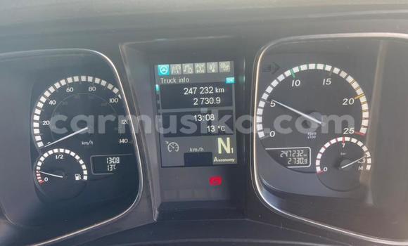 Acheter Occasion Voiture Mercedes‒Benz 600 Blanc à Beitbridge, Matabeleland South Acheter Occasion Voiture Mercedes‒Benz 600 Blanc à Beitbridge, Matabeleland South