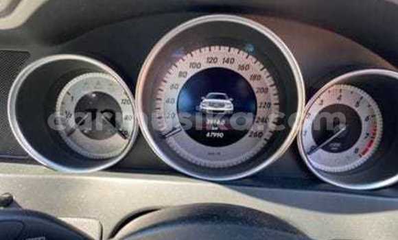 Acheter Occasion Voiture Mercedes-Benz C-Classe Gris à Beitbridge, Matabeleland South Acheter Occasion Voiture Mercedes-Benz C-Classe Gris à Beitbridge, Matabeleland South