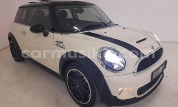 Acheter Occasion Voiture MINI Cooper Autre à Beitbridge, Matabeleland South Acheter Occasion Voiture MINI Cooper Autre à Beitbridge, Matabeleland South