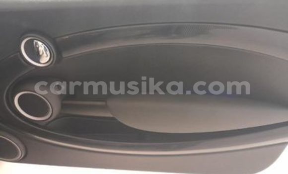 Acheter Occasion Voiture MINI Cooper Autre à Beitbridge, Matabeleland South Acheter Occasion Voiture MINI Cooper Autre à Beitbridge, Matabeleland South