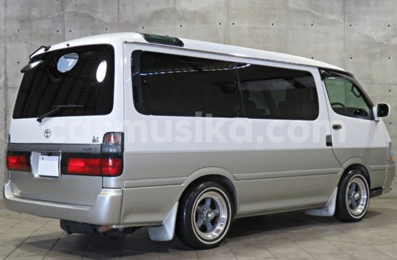 Big with watermark toyota hiace matabeleland south beitbridge 22311