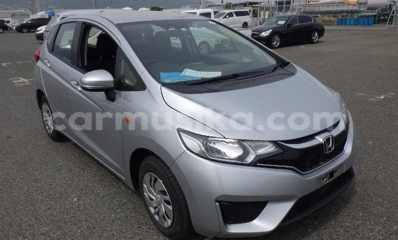 Nunua Imported Honda Fit Nyingine Gari ndani ya Beitbridge nchini Matabeleland Kusini