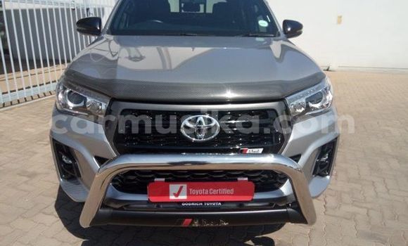 Nunua Ilio tumika Toyota Hilux Fedha Gari ndani ya Beitbridge nchini Matabeleland Kusini Nunua Ilio tumika Toyota Hilux Fedha Gari ndani ya Beitbridge nchini Matabeleland Kusini