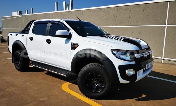Nunua Ilio tumika Ford Ranger Nyeupe Gari ndani ya Beitbridge nchini Matabeleland Kusini Nunua Ilio tumika Ford Ranger Nyeupe Gari ndani ya Beitbridge nchini Matabeleland Kusini