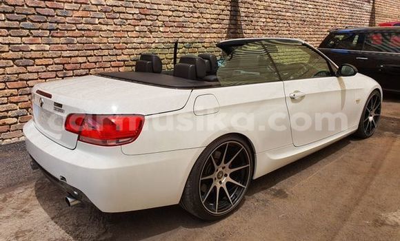 Buy Used BMW 3–Series White Car in Beitbridge in Matabeleland South Buy Used BMW 3–Series White Car in Beitbridge in Matabeleland South