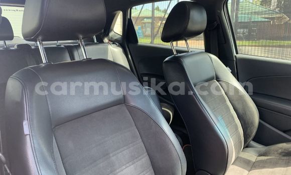Buy Used Volkswagen Polo Silver Car in Beitbridge in Matabeleland South Buy Used Volkswagen Polo Silver Car in Beitbridge in Matabeleland South