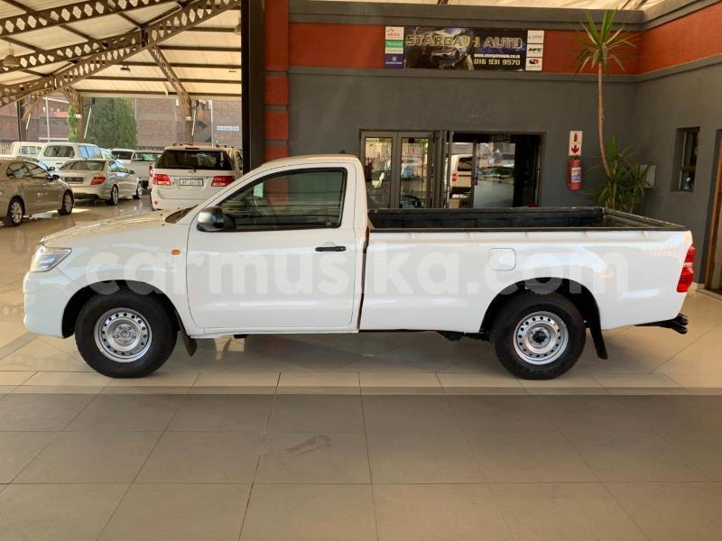 Big with watermark toyota hilux matabeleland south beitbridge 22336