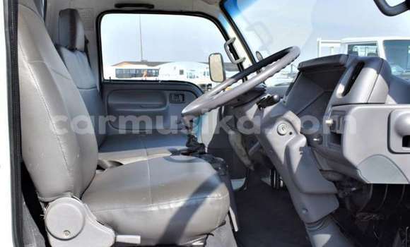 Buy Used Nissan UD White Truck in Beitbridge in Matabeleland South Buy Used Nissan UD White Truck in Beitbridge in Matabeleland South