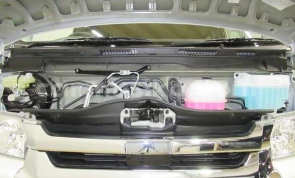 Buy Import Toyota Hiace Other Car in Beitbridge in Matabeleland South Buy Import Toyota Hiace Other Car in Beitbridge in Matabeleland South