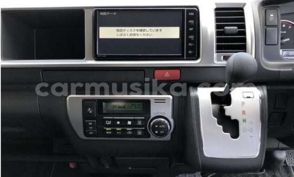 Tenga Imported Toyota Hiace Zvimwe Mota in Beitbridge in Matabeleland South Tenga Imported Toyota Hiace Zvimwe Mota in Beitbridge in Matabeleland South