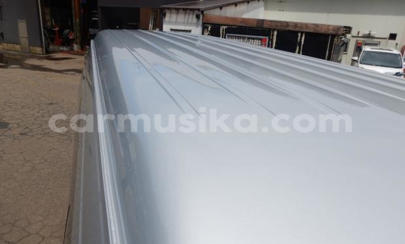 Acheter Import Voiture Toyota Hiace Autre à Beitbridge, Matabeleland South Acheter Import Voiture Toyota Hiace Autre à Beitbridge, Matabeleland South