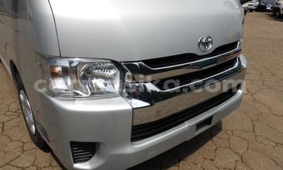 Acheter Import Voiture Toyota Hiace Autre à Beitbridge, Matabeleland South Acheter Import Voiture Toyota Hiace Autre à Beitbridge, Matabeleland South