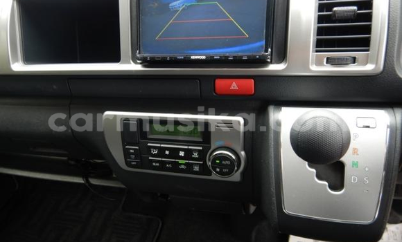 Acheter Import Voiture Toyota Hiace Autre à Beitbridge, Matabeleland South Acheter Import Voiture Toyota Hiace Autre à Beitbridge, Matabeleland South