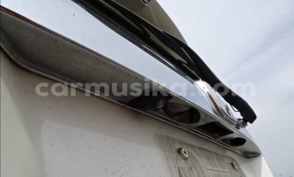 Acheter Occasion Voiture Honda Fit Blanc à Beitbridge, Matabeleland South Acheter Occasion Voiture Honda Fit Blanc à Beitbridge, Matabeleland South