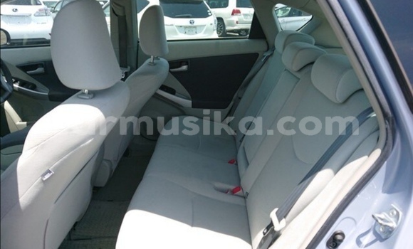 Buy Used Toyota Prius Blue Car in Beitbridge in Matabeleland South Buy Used Toyota Prius Blue Car in Beitbridge in Matabeleland South