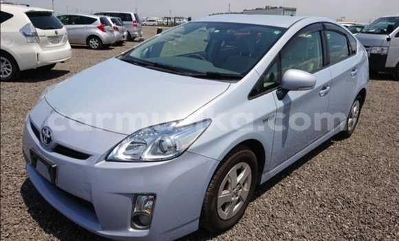 Buy Used Toyota Prius Blue Car in Beitbridge in Matabeleland South Buy Used Toyota Prius Blue Car in Beitbridge in Matabeleland South