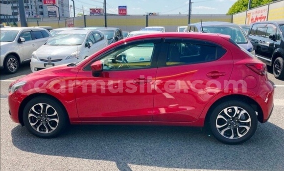 Tenga Tsaru Mazda Demio Tsvuku Mota in Beitbridge in Matabeleland South Tenga Tsaru Mazda Demio Tsvuku Mota in Beitbridge in Matabeleland South