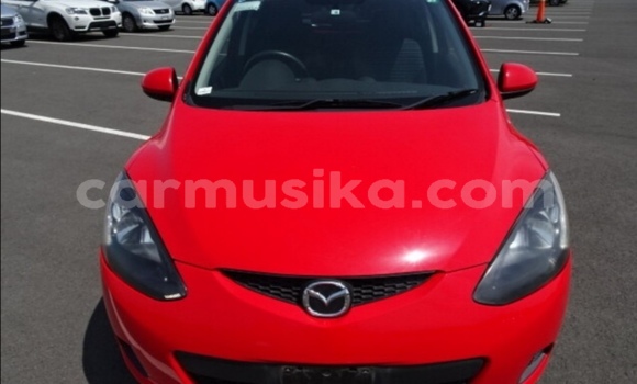 Acheter Occasion Voiture Mazda Demio Rouge à Beitbridge, Matabeleland South
