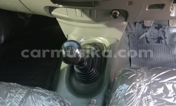 Nunua Ilio tumika Toyota Hilux Nyeupe Gari ndani ya Beitbridge nchini Matabeleland Kusini Nunua Ilio tumika Toyota Hilux Nyeupe Gari ndani ya Beitbridge nchini Matabeleland Kusini