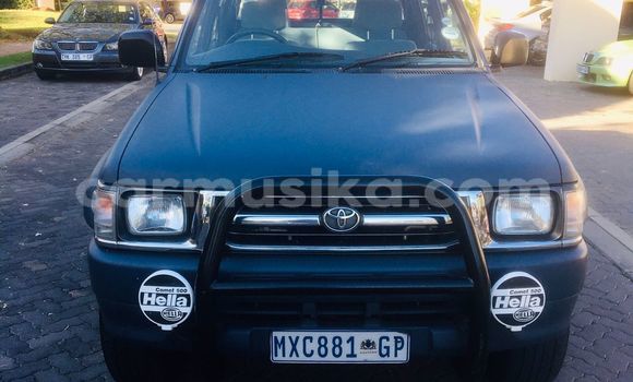 Tenga Tsaru Toyota Hilux Nhema Mota in Epworth in Harare