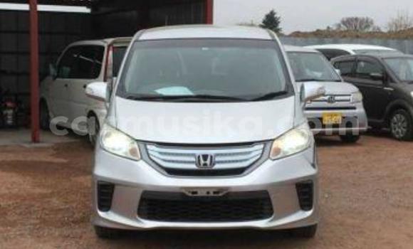 Buy Used Honda Freed Silver Car in Beitbridge in Matabeleland South