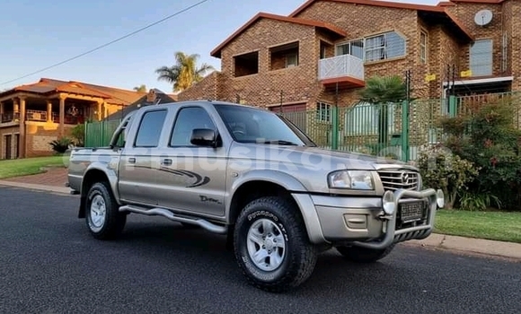 Buy Used Mazda Demio Silver Car in Willowvale in Harare