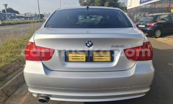 Acheter Occasion Voiture BMW 3–Series Blanc à Beitbridge, Matabeleland South Acheter Occasion Voiture BMW 3–Series Blanc à Beitbridge, Matabeleland South