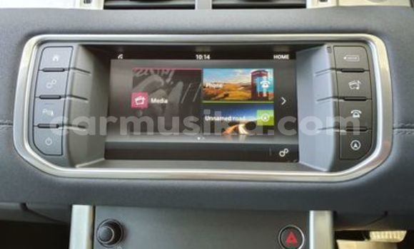 Tenga Tsaru Land Rover Range Rover Evoque Chena Mota in Beitbridge in Matabeleland South Tenga Tsaru Land Rover Range Rover Evoque Chena Mota in Beitbridge in Matabeleland South