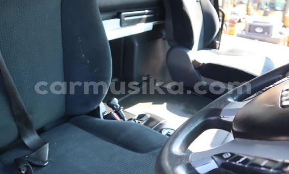 Acheter Occasion Voiture Marlin 5EXi Blanc à Beitbridge, Matabeleland South Acheter Occasion Voiture Marlin 5EXi Blanc à Beitbridge, Matabeleland South