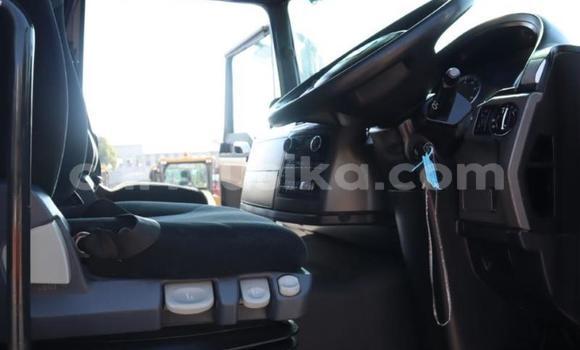 Acheter Occasion Voiture Marlin 5EXi Blanc à Beitbridge, Matabeleland South Acheter Occasion Voiture Marlin 5EXi Blanc à Beitbridge, Matabeleland South