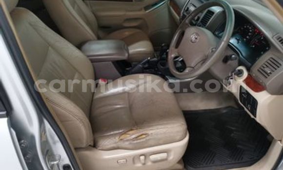 Buy Used Toyota Prado Silver Car in Beitbridge in Matabeleland South Buy Used Toyota Prado Silver Car in Beitbridge in Matabeleland South