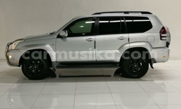 Buy Used Toyota Prado Silver Car in Beitbridge in Matabeleland South Buy Used Toyota Prado Silver Car in Beitbridge in Matabeleland South