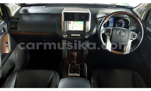 Nunua Ilio tumika Toyota Land Cruiser Prado Nyingine Gari ndani ya Beitbridge nchini Matabeleland Kusini Nunua Ilio tumika Toyota Land Cruiser Prado Nyingine Gari ndani ya Beitbridge nchini Matabeleland Kusini