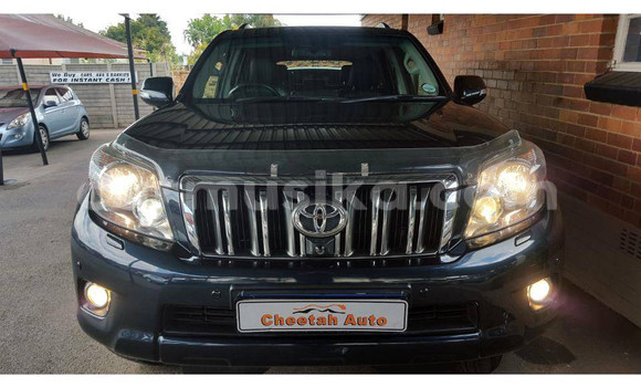 Nunua Ilio tumika Toyota Land Cruiser Prado Nyingine Gari ndani ya Beitbridge nchini Matabeleland Kusini Nunua Ilio tumika Toyota Land Cruiser Prado Nyingine Gari ndani ya Beitbridge nchini Matabeleland Kusini